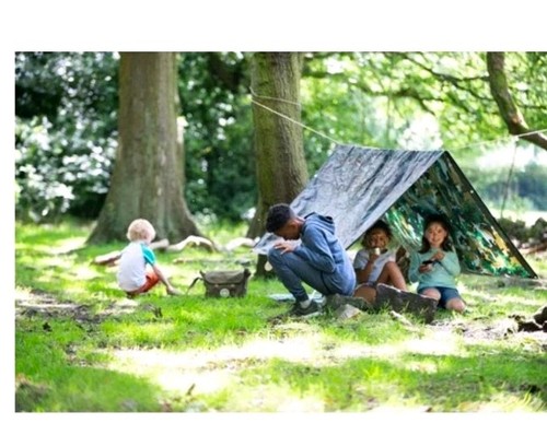 Den building kit with - building,